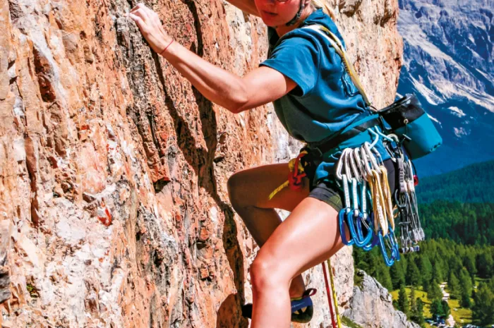 Equipo Básico Para Iniciarse En La Escalada En Roca